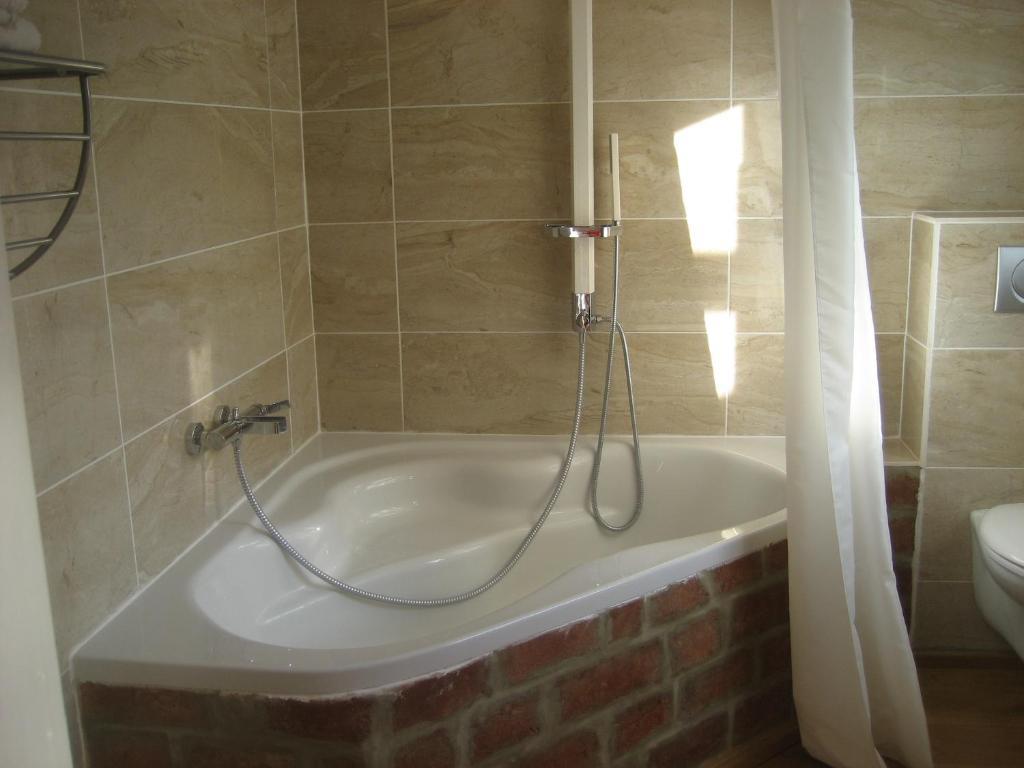 Waldhotel Ziegelstadel Stadtbergen Екстериор снимка
